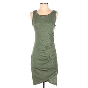 Leith Casual Ruched Bodycon Sleeveless Dress- Green, Large